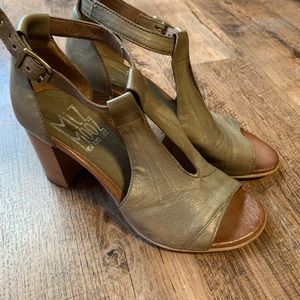 Miz Mooz Shoes Size 37(7)